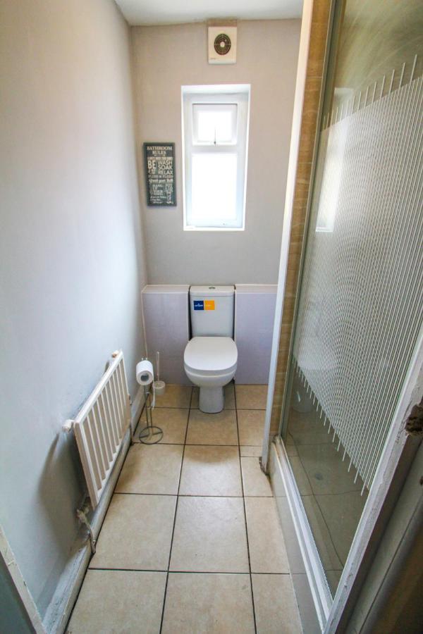 Central Bolton Accommodation المظهر الخارجي الصورة